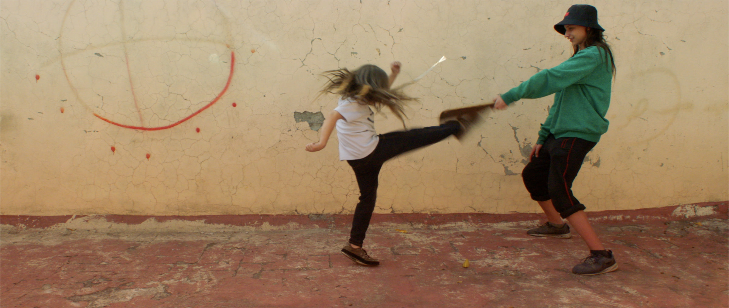 Film still from Papá Melissa (10 of 11)